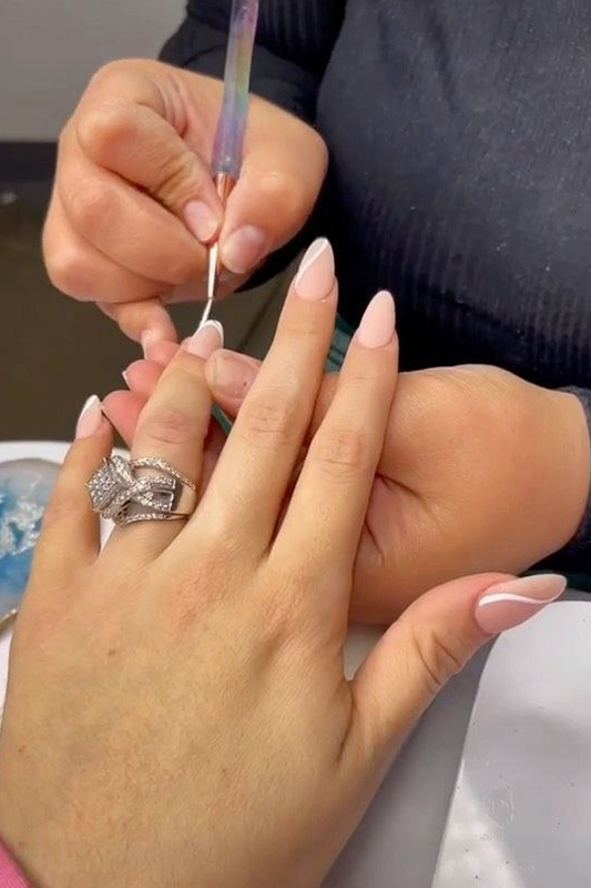 Professional manicure service at home Kuwait